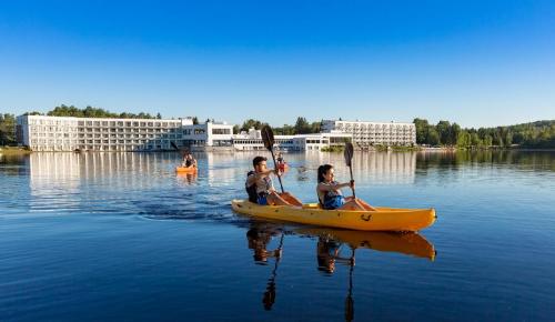 ete-2018-lac-kayak-couples